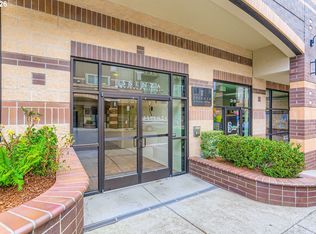 15320 NW Central Dr Unit 316, Portland, OR