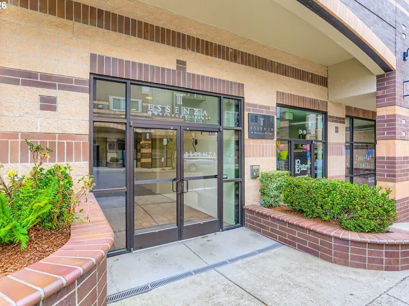 15320 NW Central Dr Unit 316, Portland, OR 97229