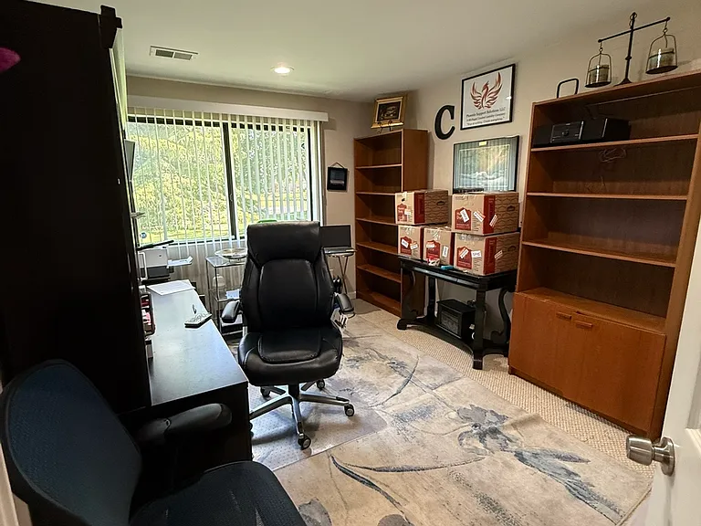 4608 Laurel Club Cir — Photo 14