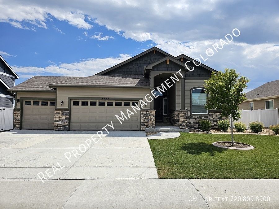 1st image of 1875 Castle Hill Dr