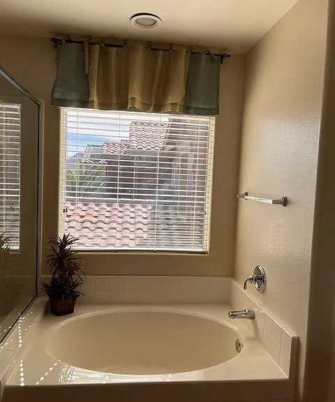 6281 Whispering Creek St — Photo 6