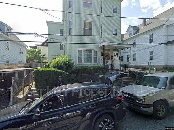 2nd image of 25 Ware St #1