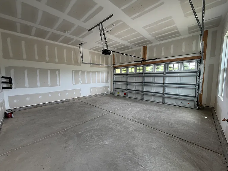 200 Silver Fleet Dr — Photo 27