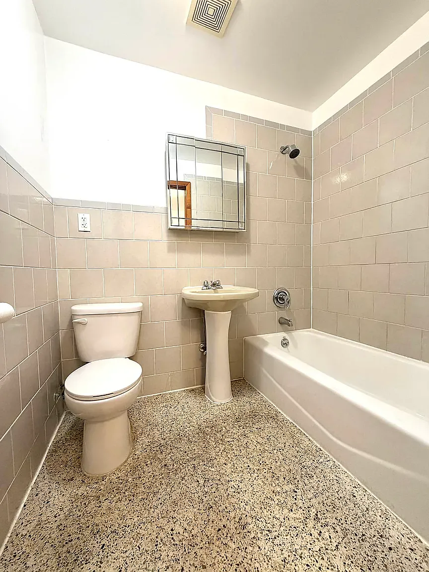 163 Jackson Street — Photo 4