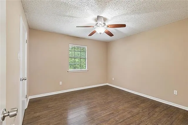 14578 Honeysuckle Dr #147 — Photo 8