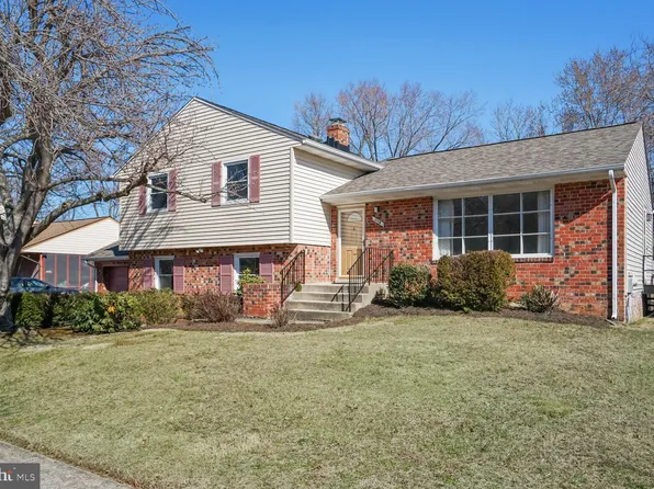 118 Weymouth St, Upper Marlboro, MD 20774