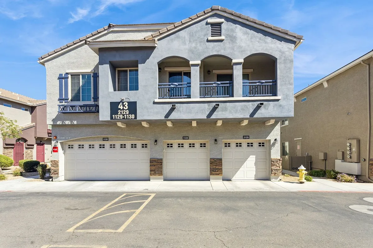 Building Photo - 2150 W Alameda Rd #1129