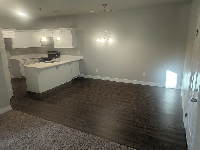 752 N Favreau Ln #V204 — Photo 4