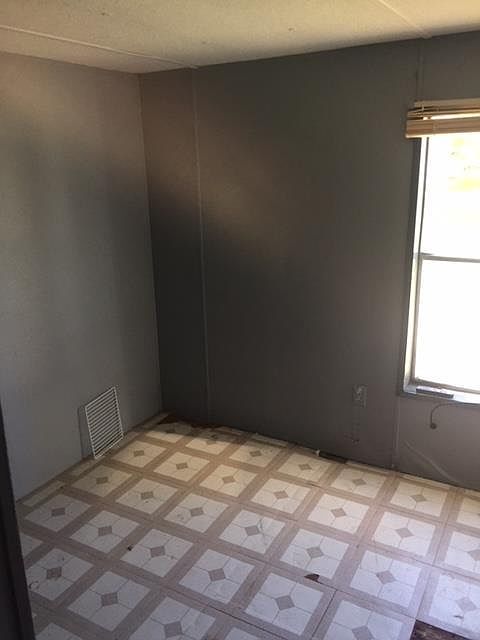 1st image of 309 Mead Dr