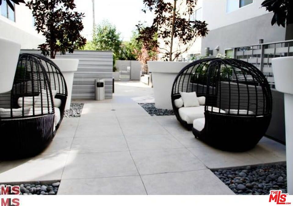 1st image of 1700 Sawtelle Blvd #Penthouse 16