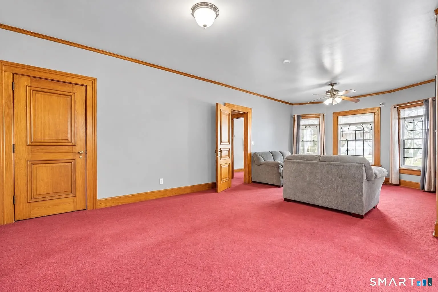 3 bed, 1.0 bath, 1648 sqft, $1,900 — Photo 2