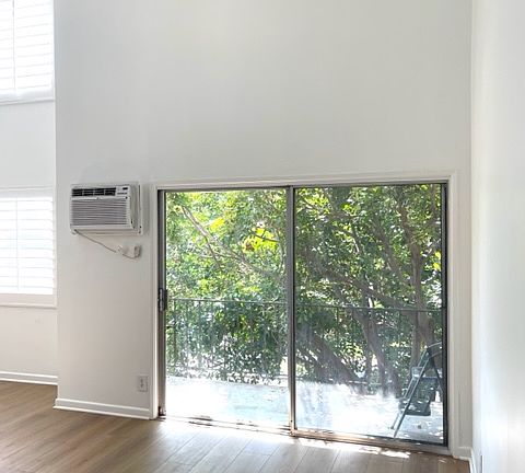3rd image of 1730 Camden Ave