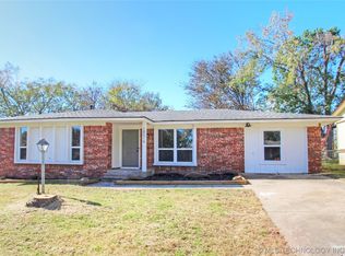 18516 E 2nd St, Tulsa, OK 74108
