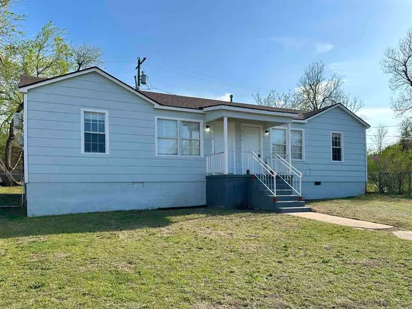 1218 NW Ozmun Ave, Lawton, OK 73507