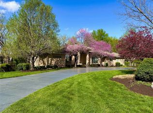 80 E Dundee Cir, Loch Lloyd, MO 64012