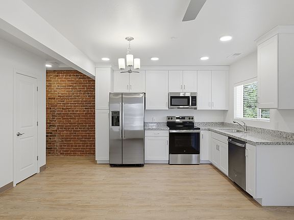 5th image of 533 W Gurley St #4