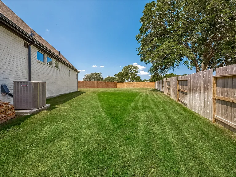 24351 Dyer Hill Way #24351 — Photo 13