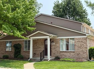 31748 Breezeway, Chesterfield, MI 48047