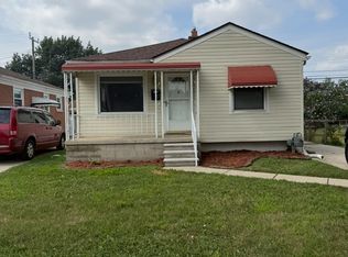 14605 College Ave, Allen Park, MI 48101