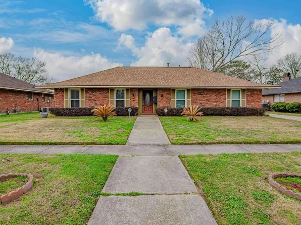 3645 Canyonland Dr, Baton Rouge, LA 70814