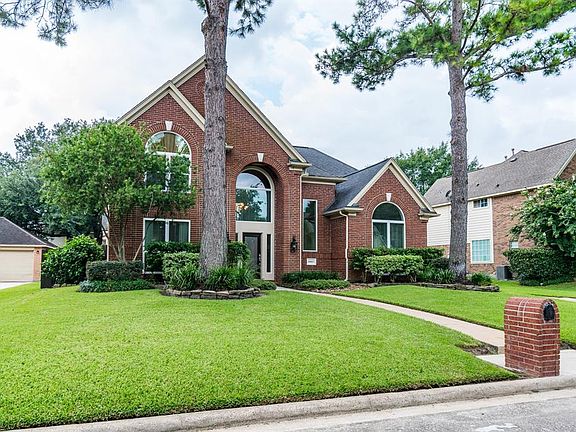2nd image of 19807 Wood Walk Ln