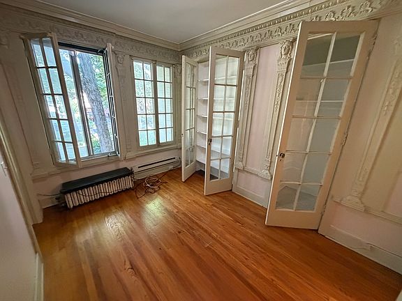 5th image of 434 Cherry St SE #8
