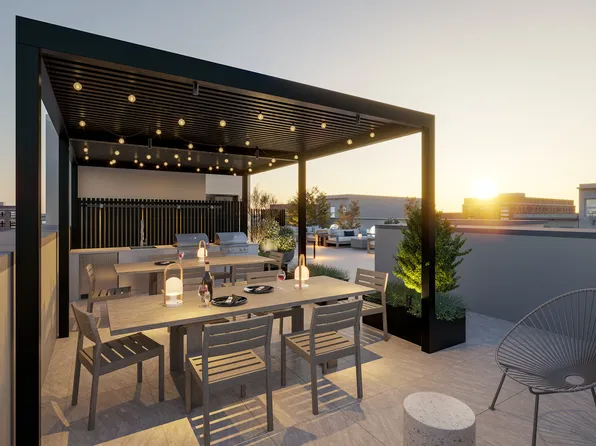 540 Graham Avenue image 9 of 16