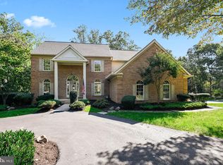 4427 Brookside Dr, Alexandria, VA 22312