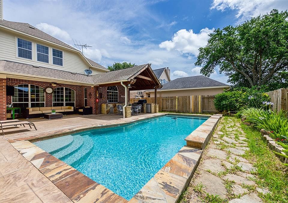 1st image of 23007 Lodge Meadows Dr