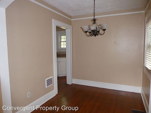 4th image of 117 Parkwood Dr