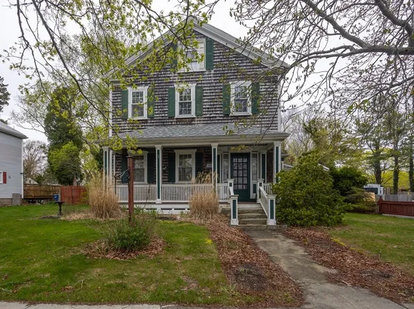 112 Washington St, Fairhaven, MA 02719