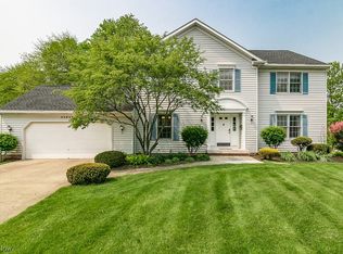 33609 Outley Park Dr, Solon, OH 44139