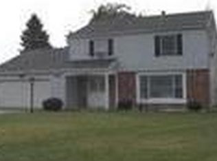 193 W Greenlawn Dr, La Porte, IN 46350