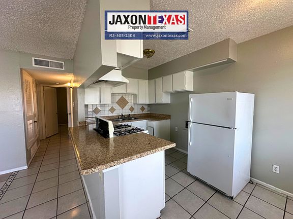 4th image of 4930 Hercules Ave #2