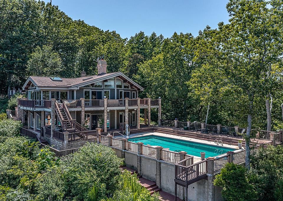 1st image of 1211 Mill Creek Ln