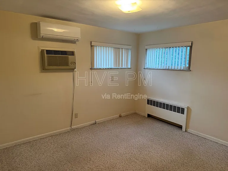 7134 Delaware Ave #2 — Photo 14