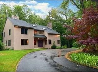 40 Laurelwood Dr, Carlisle, MA 01741