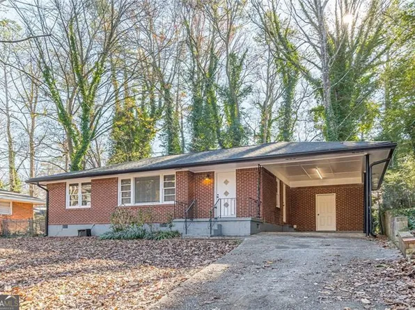 693 Brookwood Dr, Forest Park, GA 30297