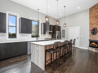 3330 S Indiana Ave #2S, Chicago, IL 60616