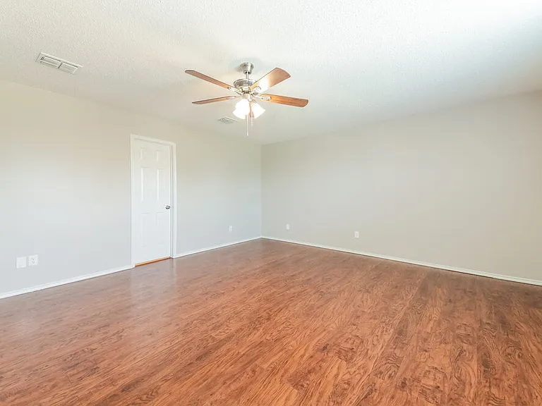 1421 Nimitz Way — Photo 10
