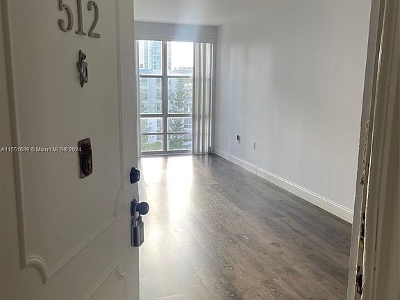 2nd image of 17570 Atlantic Blvd APT 512