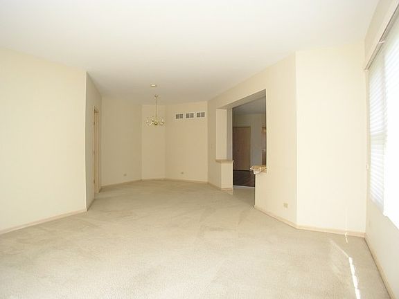 5th image of 11012 S Jodan Dr