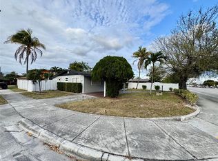 221 NE 24th St, Pompano Beach, FL 33064