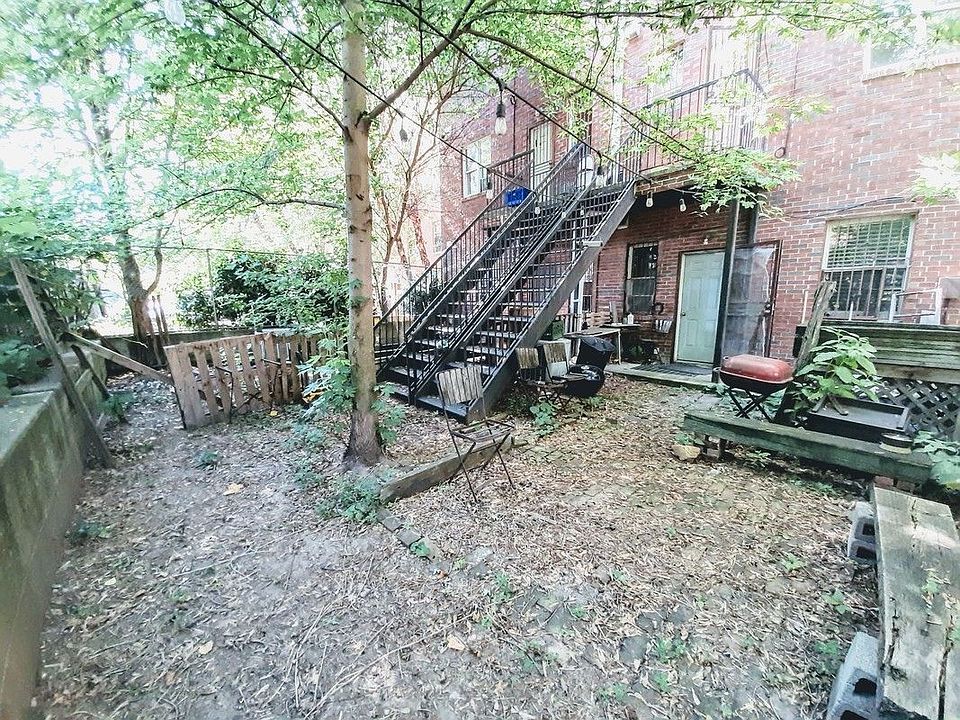 1st image of 864 Myrtle Ave Floor 2