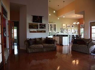 401 SW 35th Pl, Cape Coral, FL 33991