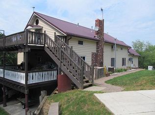 5445 Swartz Mill Rd SE, Sugar Grove, OH 43155