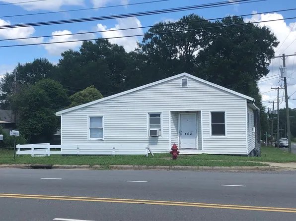 402 N Broad St #A, Gastonia, NC 28054