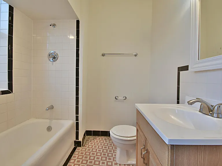 209 W 5th Ave #304 — Photo 10
