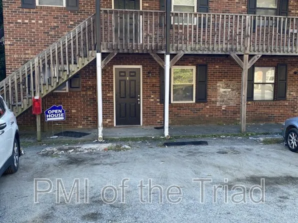 1600 Oak Croft Ct, Winston Salem, NC