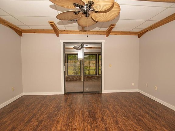5th image of 2168 El Campo Ave
